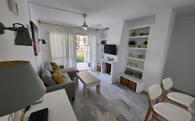 Apt Erisa En Torremolinos Dos Min De La Playa, Puerto Marina